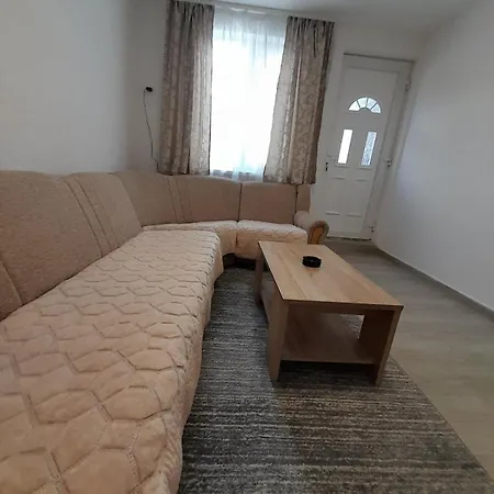 Dm Apartman Foca Exterior photo